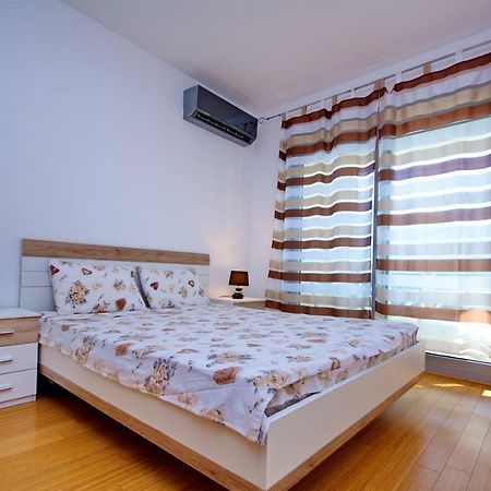 Apartment Dobrota コトル エクステリア 写真